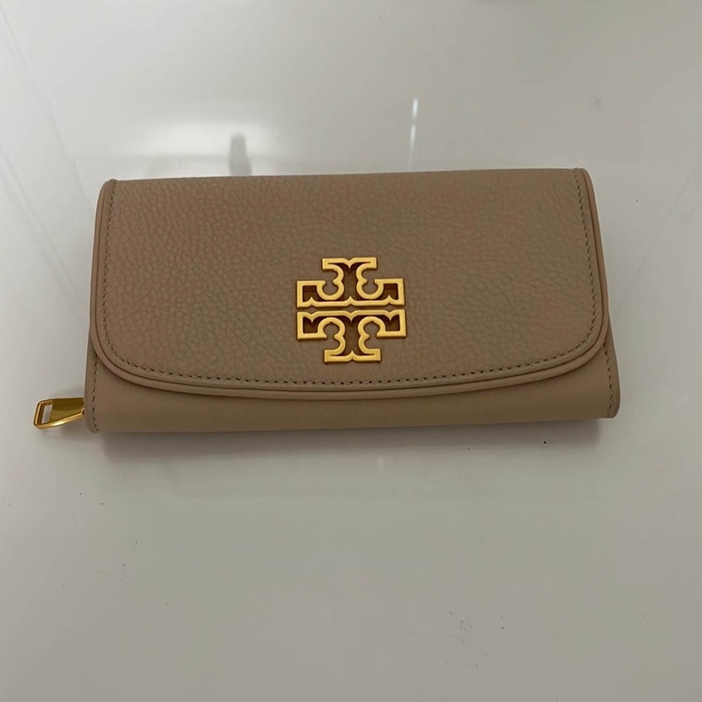 Tory Burch Long Wallet